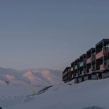 Arctic Retreat Villa