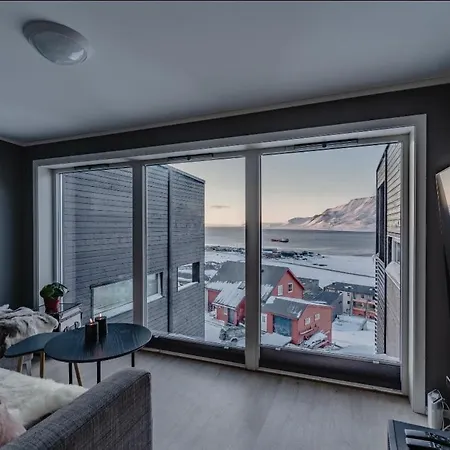 Arctic Retreat Villa
