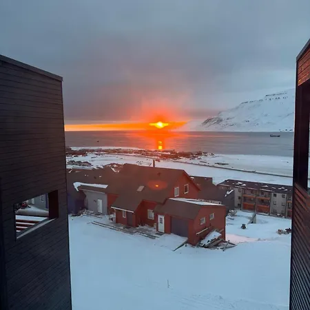 Villa Arctic Retreat *