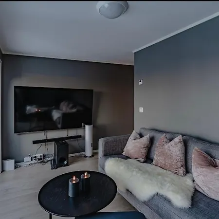 Arctic Retreat Longyearbyen